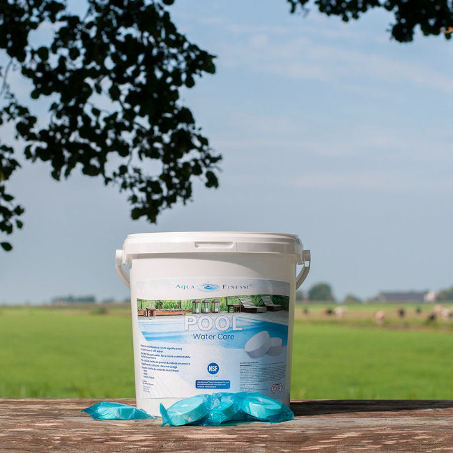 AquaFinesse Pool Water Care Bucket (100 stuks) – Kristalhelder Zwembadwater met 70% Minder Chloor